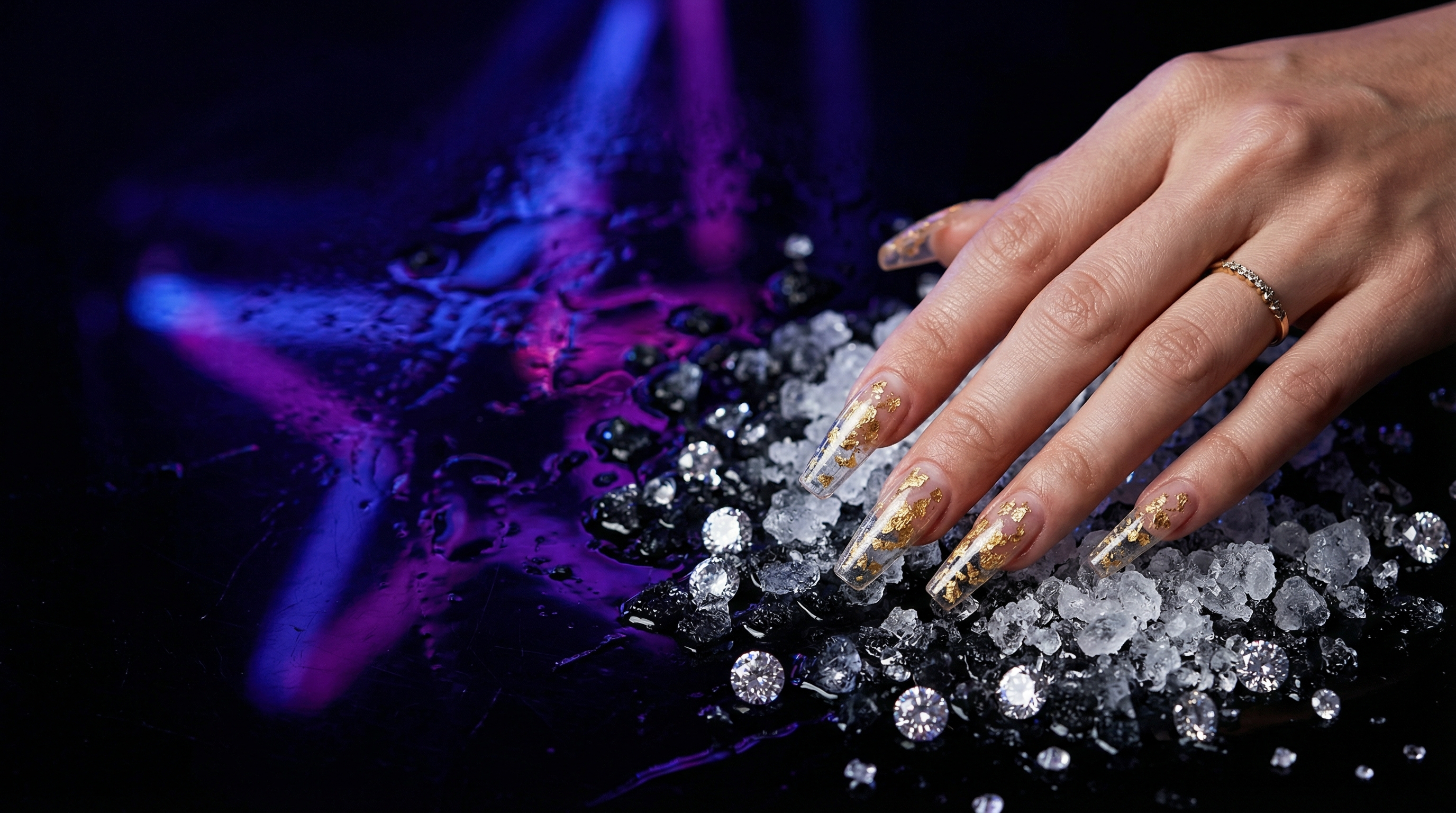 About Star Nails By Dayi